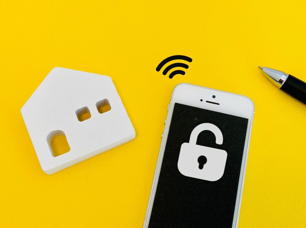 最新の防犯技術で安全な生活を！スマートセキュリティのすすめ【IoT技術】
